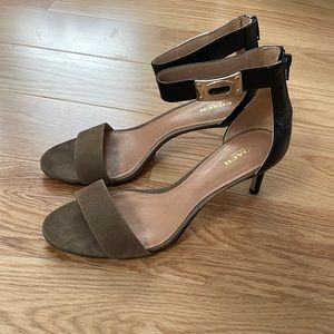 Coach Black Leather Brown Suede Sandals - SZ 10, New